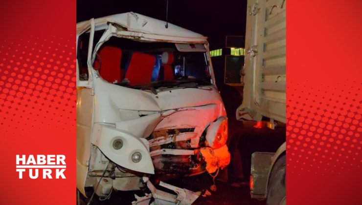 Bursa’da işçi servisi ile TIR çarpıştı: 6 yaralı