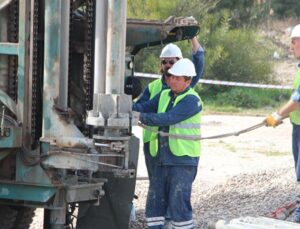 DSİ, Hatay’da yeni su kuyuları açıyor