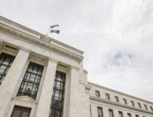 Fed Yöneticisi: SVB’nin iflası “kötü yönetim” vakası