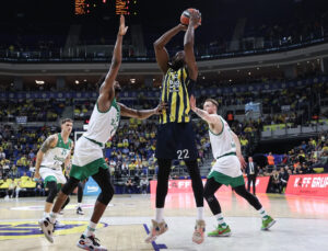 Fenerbahçe, Zalgiris Kaunas’ı mağlup etti