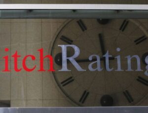 Fitch, 2023 küresel büyüme tahminini yükseltti