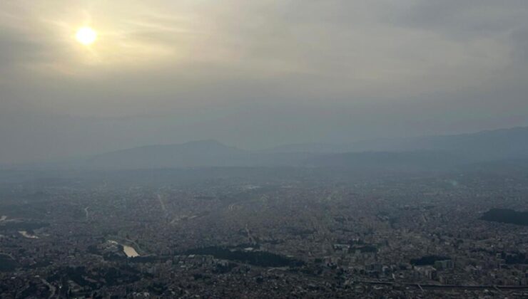 Hatay, enkaz tozu altında! Antakya Kalesi’nden görüntülendi