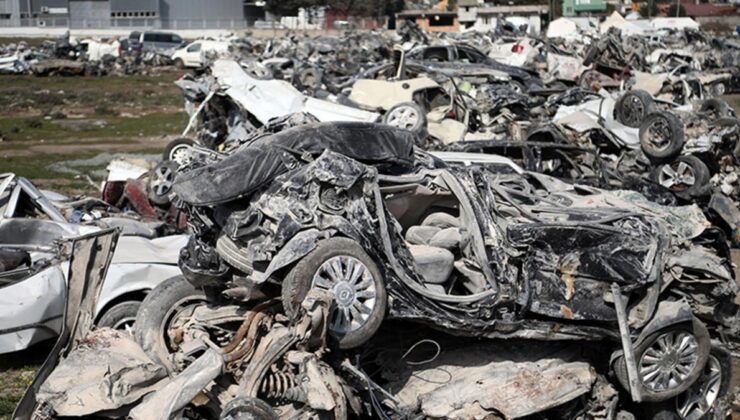 Hatay’da yüzlerce otomobilden oluşan araç mezarlığı