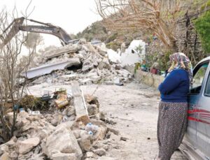 İki felaketi birden yaşadılar