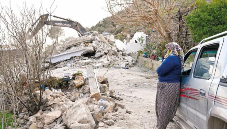 İki felaketi birden yaşadılar