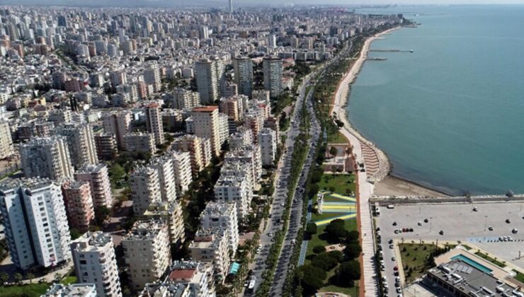 Mersin’de 59 okul deprem riski nedenyle tahliye edildi