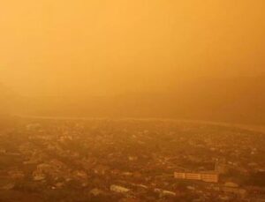 Meteoroloji bölge bölge uyardı: Sağanak yağış ve toz taşınımı uyarısı…