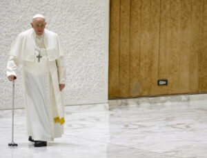 Papa Francis, sağlık kontrolü yaptırdı