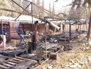 Sağlık Bakanlığı’ndan ‘çadırda soba’ uyarısı: Güvenli alan oluşturun