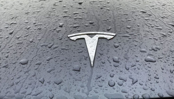 Tesla, ABD’deki otomobil fiyatlarını düşürdü