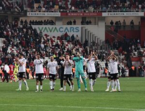 Beşiktaş’tan olay karar: Şampiyonluk kutlaması yapacağız