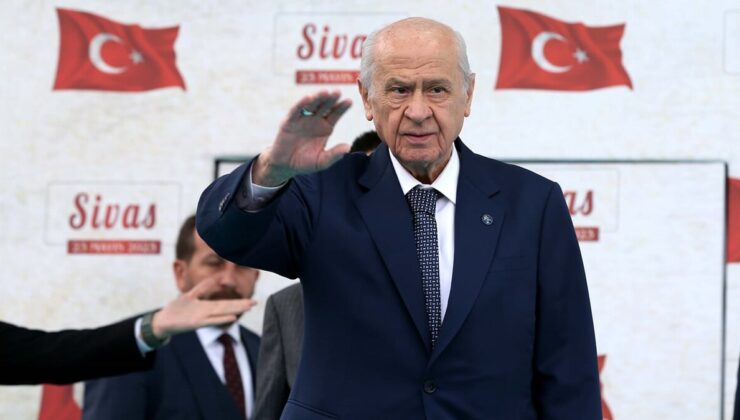 Devlet Bahçeli’den Kılıçdaroğlu’na: Noktalı siyaset olmaz