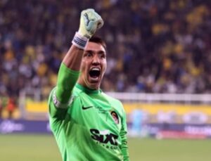 Muslera’dan şampiyonluk sorusuna Türkçe cevap