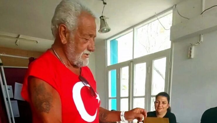 Müzikçi Fedon Kalyoncu, Bodrum’da oyunu kullandı