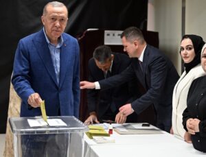 Oyunu kullanan Cumhurbaşkanı Erdoğan, rehavet uyarısı yaptı