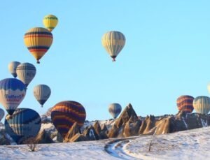 Turist sayısı Nisan’da pandemi öncesi seviyeyi yakaladı