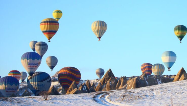 Turist sayısı Nisan’da pandemi öncesi seviyeyi yakaladı