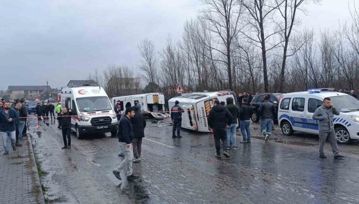 Bartın’da işçi servisleri kaza yaptı: 1 ölü, 15 yaralı