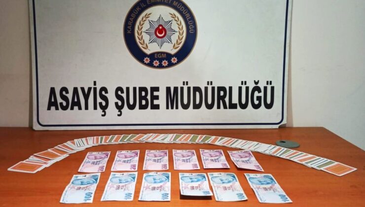 Kumar oynarken yakalanan 5 kişiye para cezası kesildi