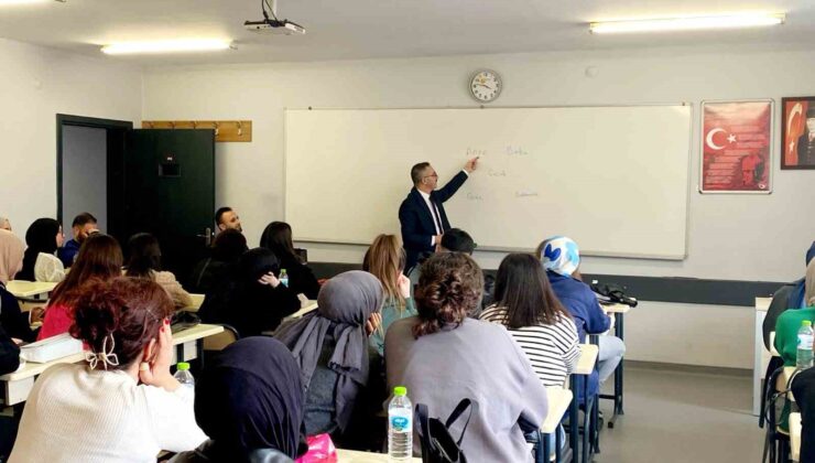 Öğrencilere medeni hukukun güncel meseleleri anlatıldı