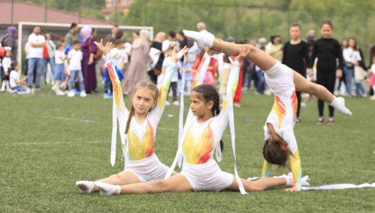 23 Nisan Ulusal Egemenlik ve Çocuk Bayramı Çaydeğirmeni’nde coşkuyla kutlandı