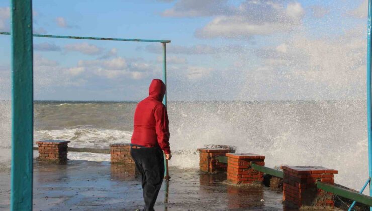 Batı Karadeniz’de fırtına uyarısı