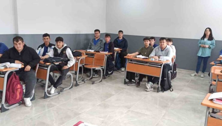 Devrek Meslek Lisesi binası yenilendi