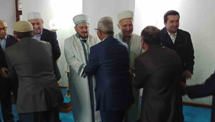 Devrek’te Bayram namazı coşkusu