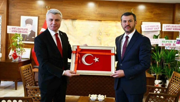 Kaymakam Yazıcı, Başkan Çetinkaya’ya başarılar diledi