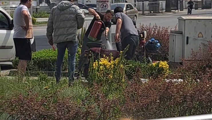 Duman çıkaran elektrikli bisiklete esnaf müdahale etti