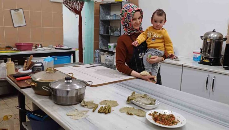 Sardığı dolmalarla işletme açtı