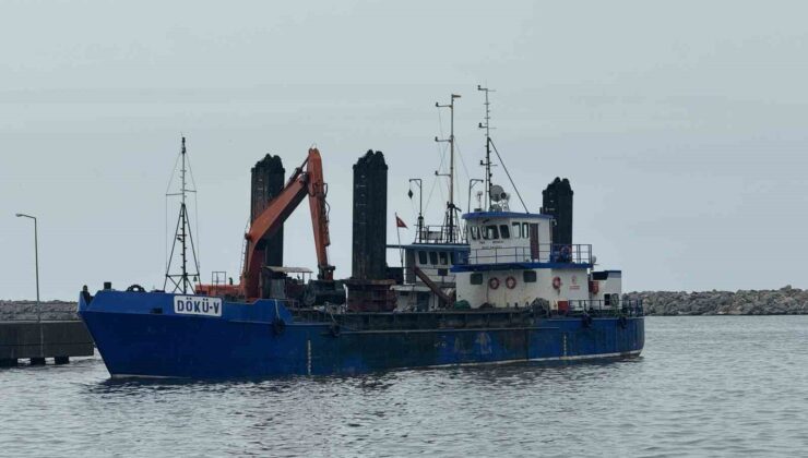 Tarak gemisi çalışmalarını sürdürüyor