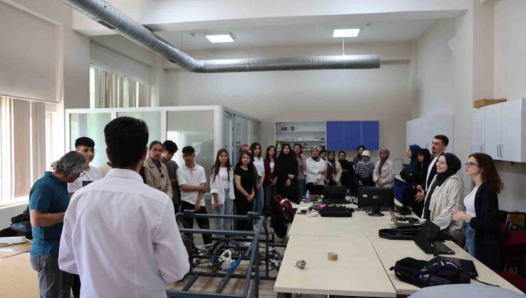 YKS öncesi üniversiteyi gezdiler