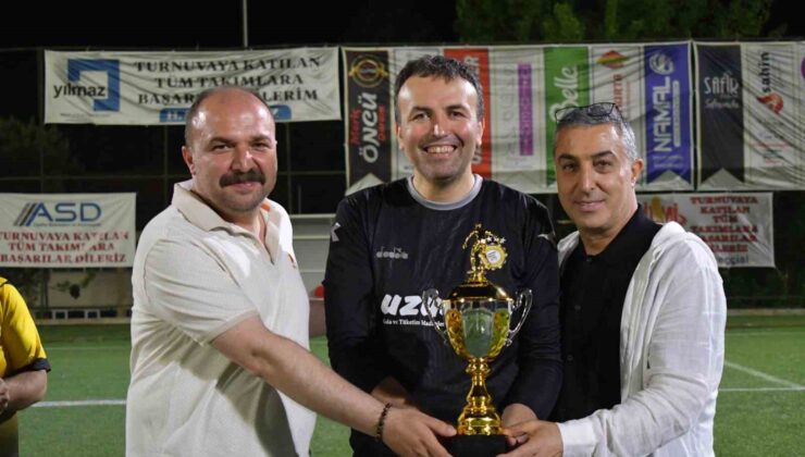 Kurumlar arası futbol turnuvası şampiyonu Safranbolu TSO oldu