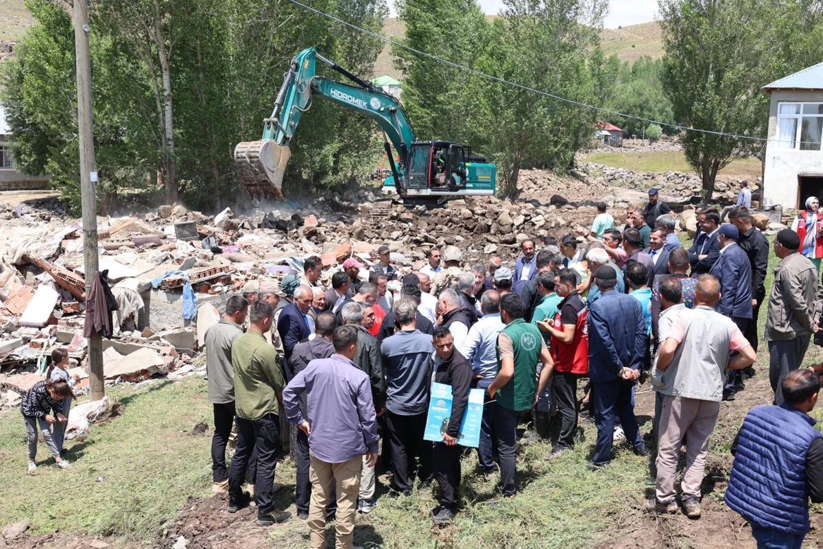 AFAD Başkanı Erzurum’da sel incelemelerinde bulundu