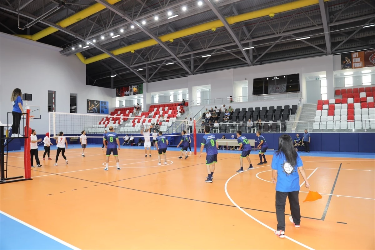 Çubuk’ta 15 Temmuz Demokrasi ve Milli Birlik Günü Voleybol Turnuvası Sona Erdi