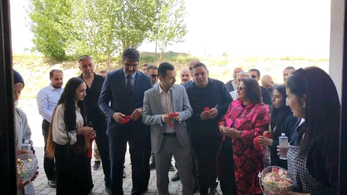 Erzurum’da Aşkale ilçesinde tekstil fabrikası açıldı