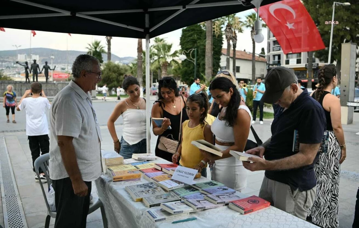 Kuşadası Yazarlar Şenliği Başladı