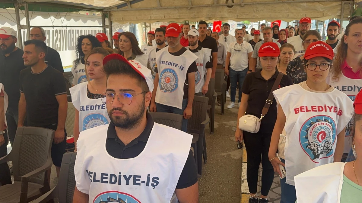 Iğdır Belediyesi İşçileri, 15 Temmuz Şehitlerini Unutmadı