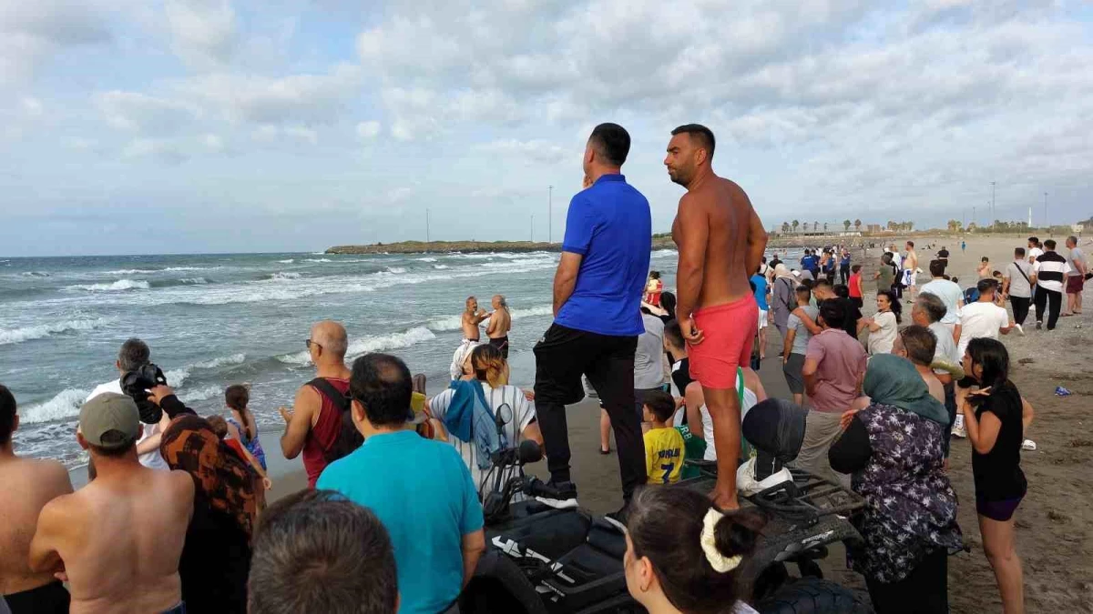 Samsun’da Denize Giren Çocuk Hayatını Kaybetti, Kayıp Kişi Aranıyor