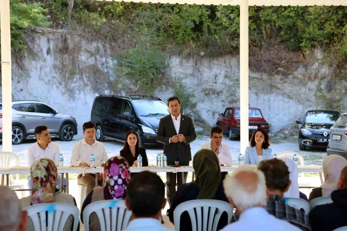 Başkan Ahmet Aras’ın Mahalle Ziyaretleri Devam Ediyor