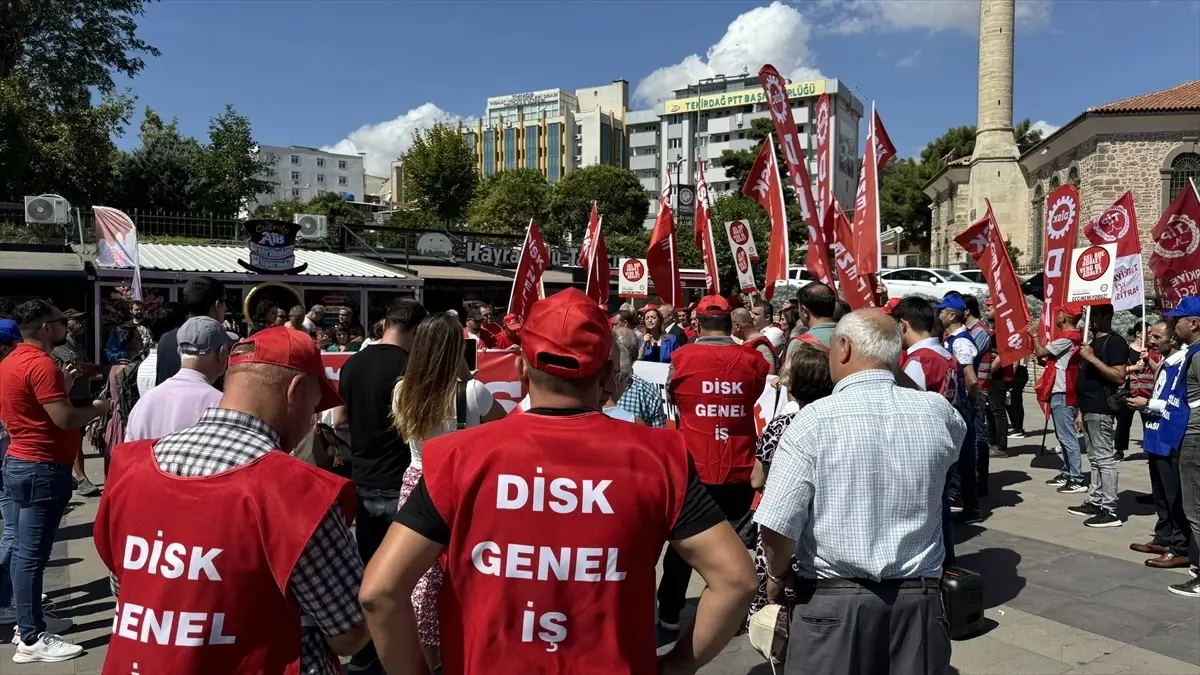 DİSK Genel Başkanı Arzu Çerkezoğlu Trakya İşçi Buluşması’na Katıldı