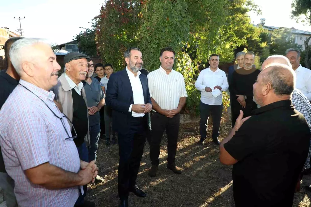 Elazığ Belediye Başkanı Şahin Şerifoğulları, Hankendi Mahallesi’ni Ziyaret Ederek Vatandaşlarla Buluştu