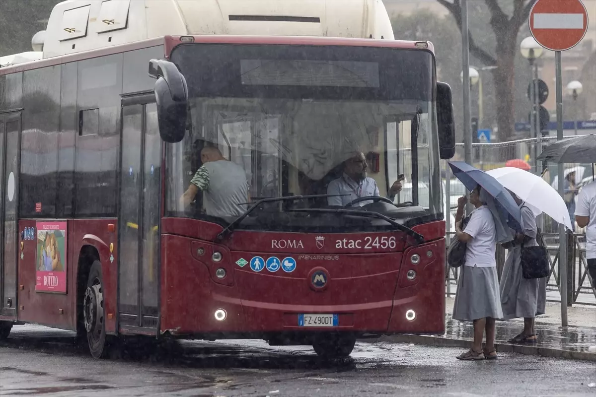 İtalya’da Toplu Taşıma Çalışanları Grevde