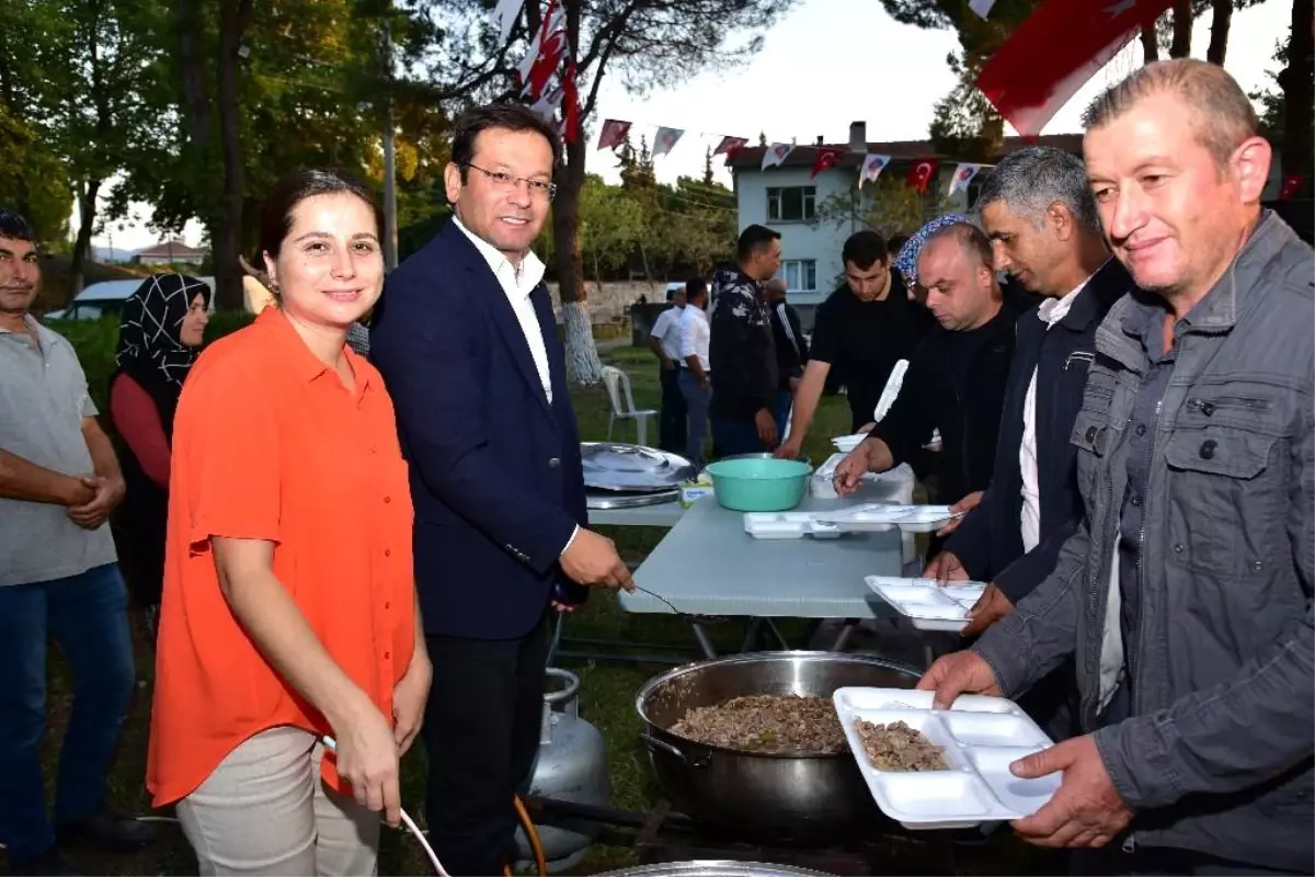 Sındırgı Belediyesi Yeni Tesisi ile Hizmete Açıldı