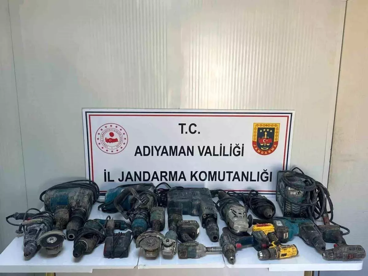 Adıyaman’da Çalıntı Malzemelerle Yakalanma