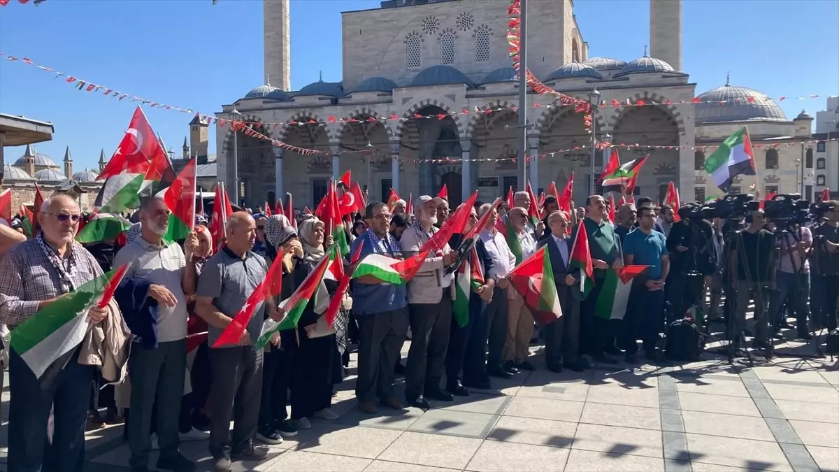 Konya’da İsrail’in Filistin ve Lübnan’a yönelik saldırıları protesto edildi