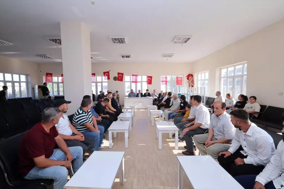 Vali Akkoyun Nusaybin’de Ziyaretlerde Bulundu