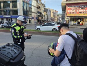 Ereğli polisi motosiklet sürücülerine yönelik denetim yaptı