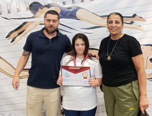 Lösemiyi yenen Masal Çelik, yüzmede Türkiye birincisi oldu